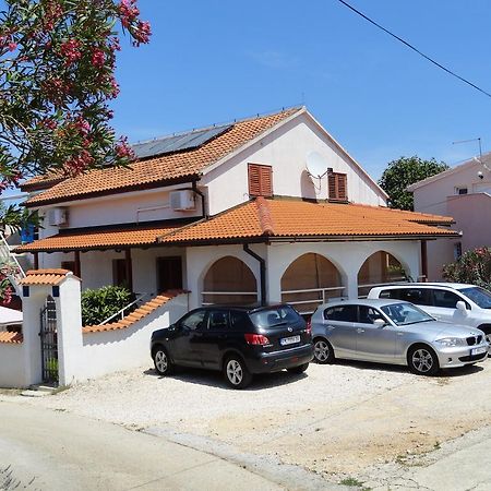 Apartments Kornati Ždrelac Exterior foto