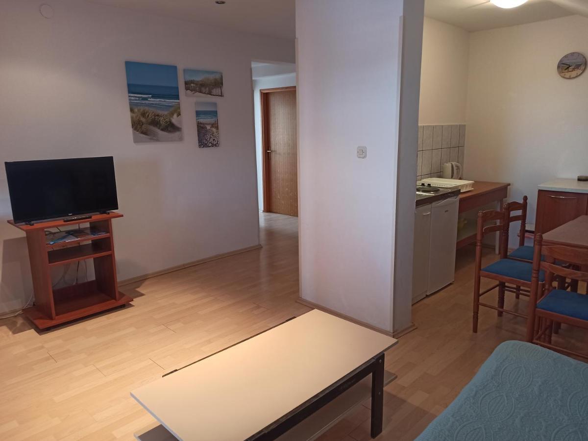Apartments Kornati Ždrelac Exterior foto