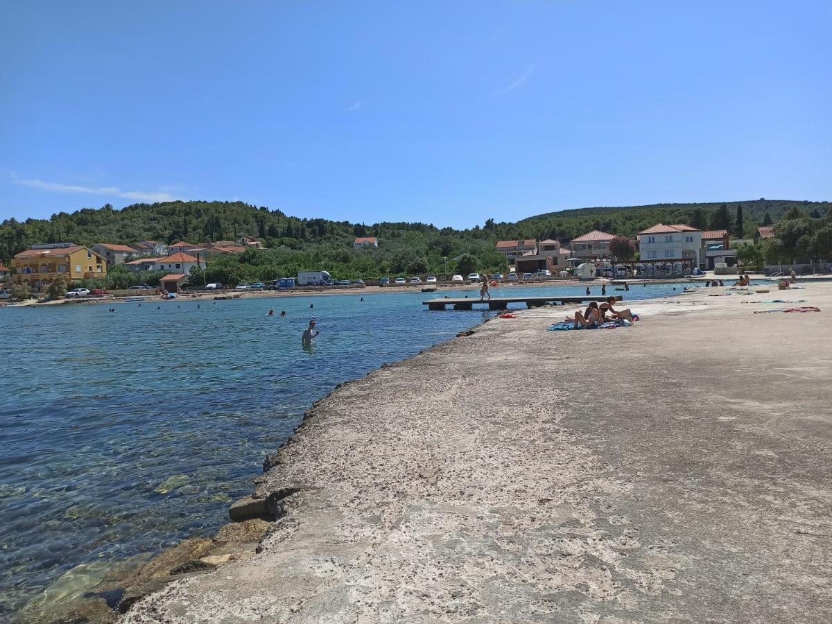 Apartments Kornati Ždrelac Exterior foto